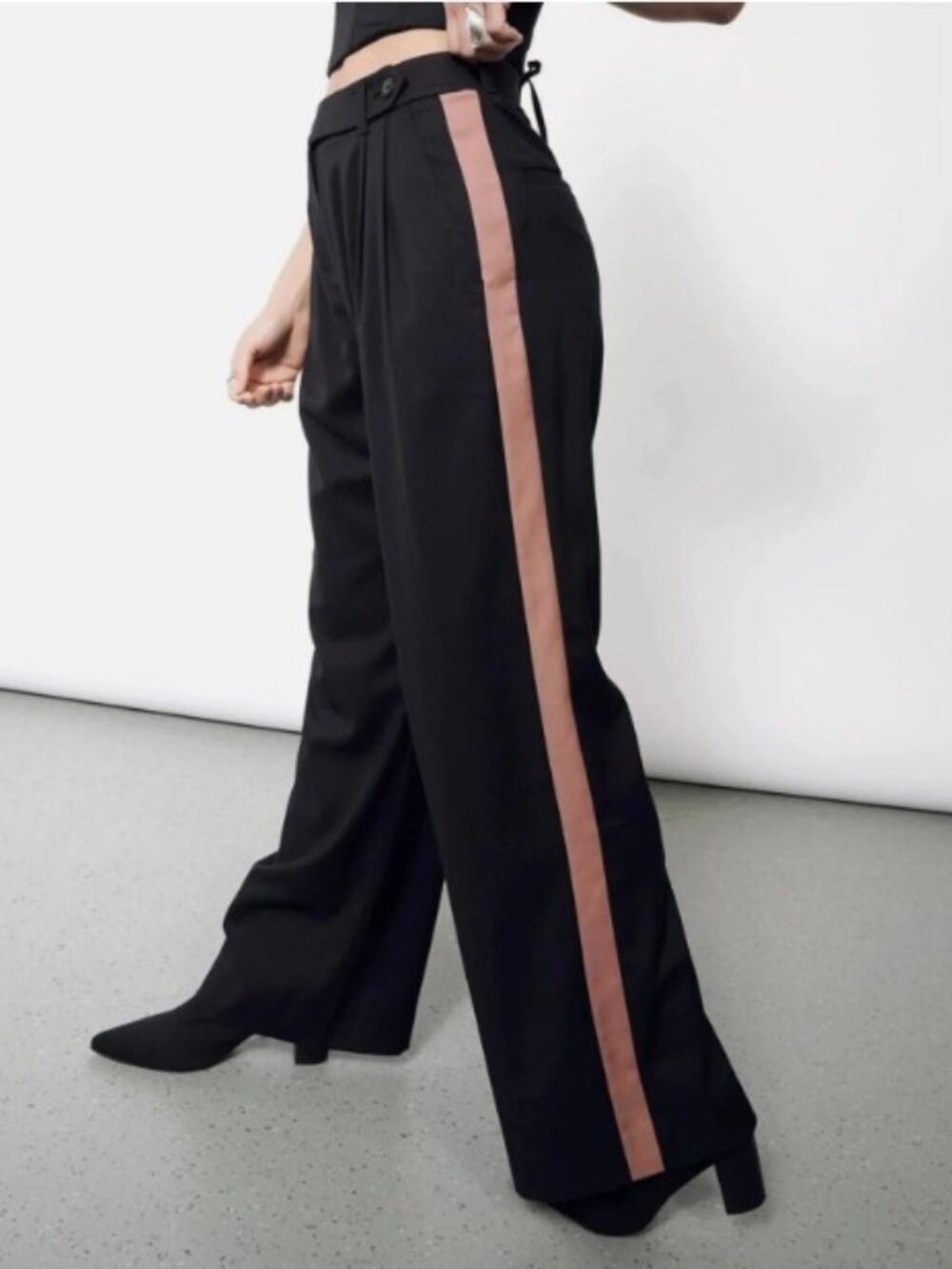 Wildfang Empower Wide Leg Trouser Black Pink Tuxedo Stripe Size 12 NWT